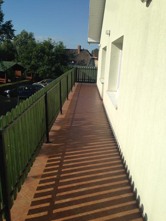 Pokoje Goscinne Jaskolcze Gniazdo Dziwnowek Exterior photo